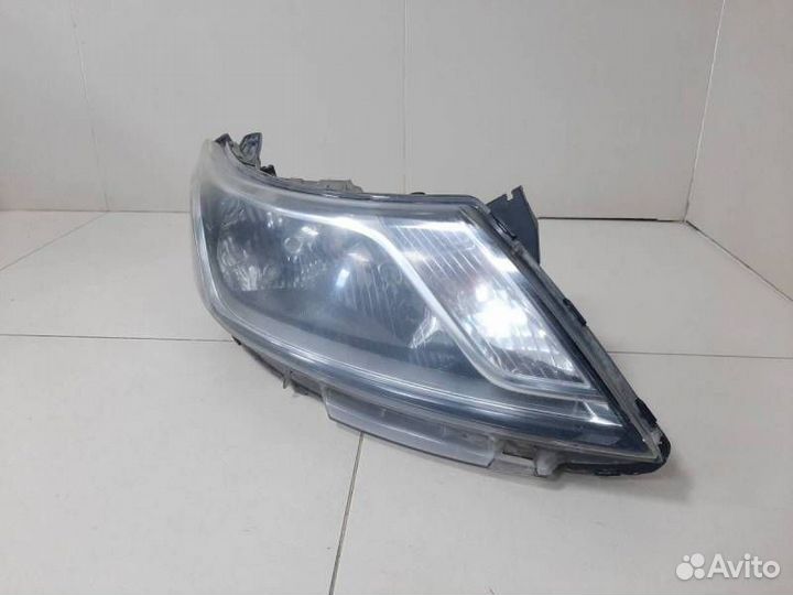 Фара правая Kia Rio 3 UB 2011-2017