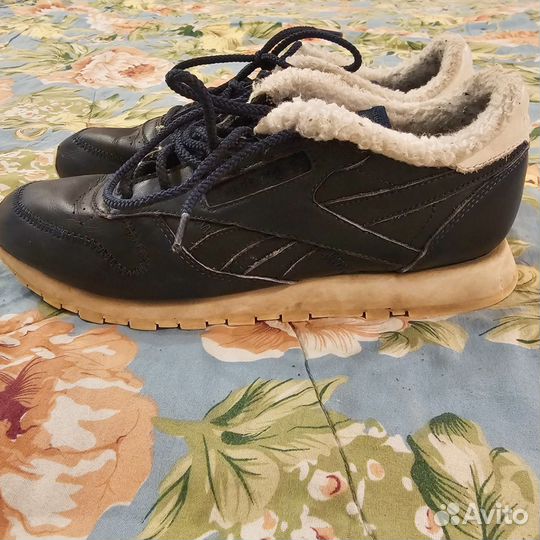 Кроссовки зимние женские reebok