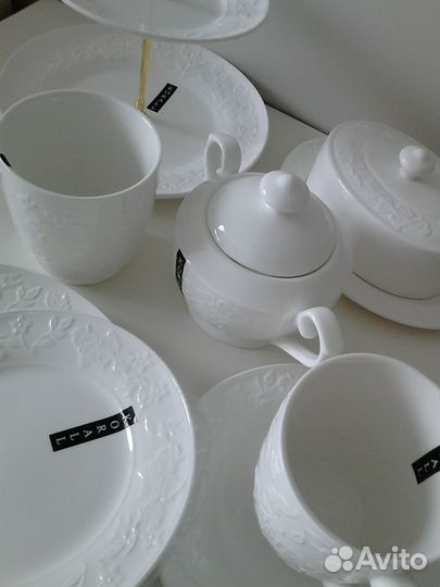 Набор посуда Новый