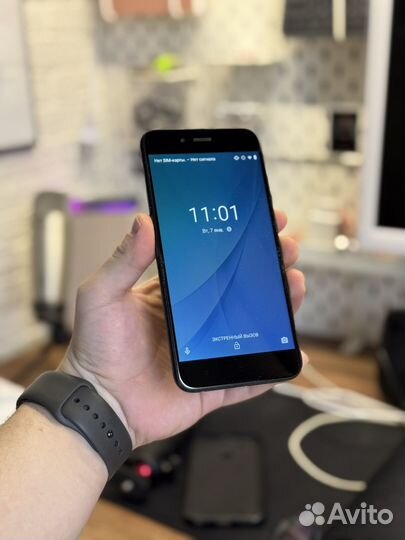 Xiaomi Mi A1 Android One, 4/64 ГБ