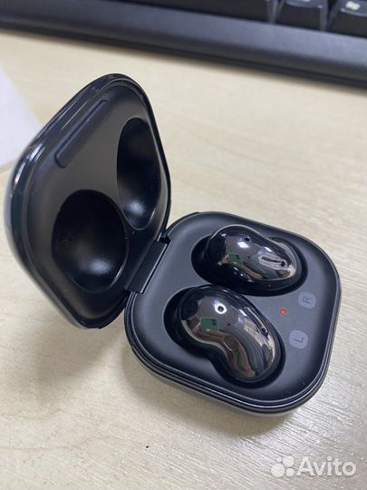 Наушники беспроводные samsung galaxy buds live
