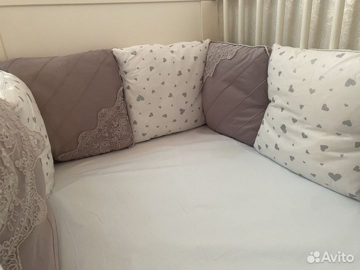 Бортики в кроватку