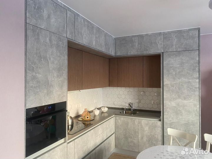 Кухня под потолок из мдф на заказ