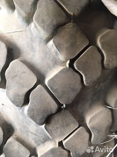 Продам резину на камаз вездеход