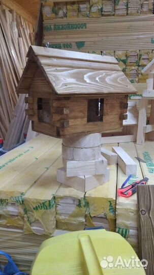 Кормушка для птиц