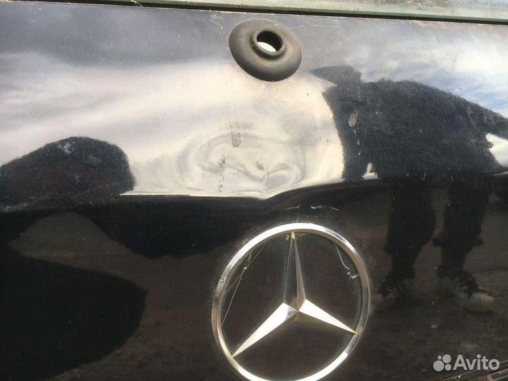 Дверь багажника Mercedes-Benz B-Class