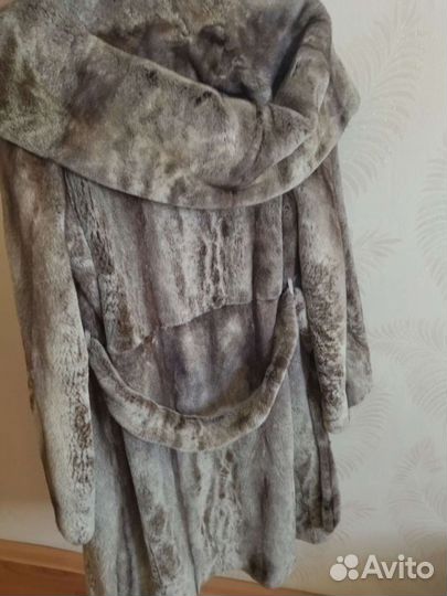 Шубка из бобрика(натуральная)