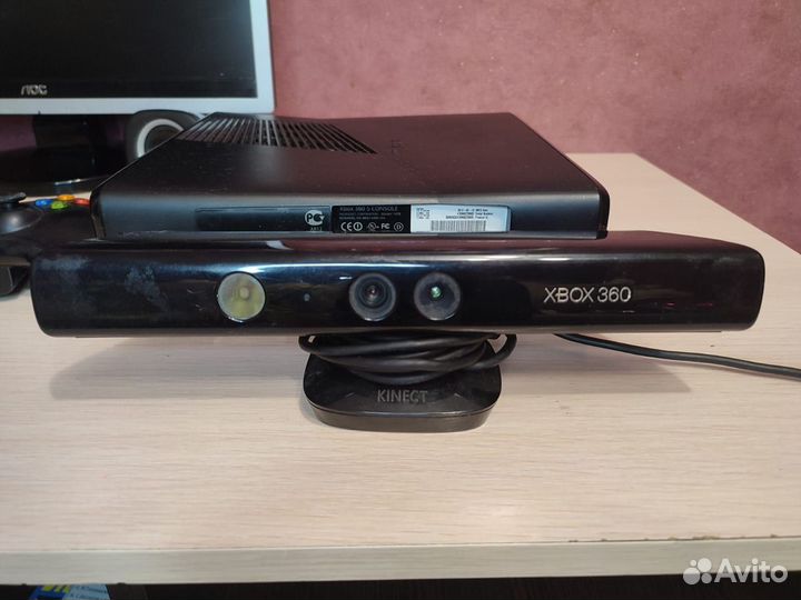 Xbox 360 прошитый+ Kinect + игры