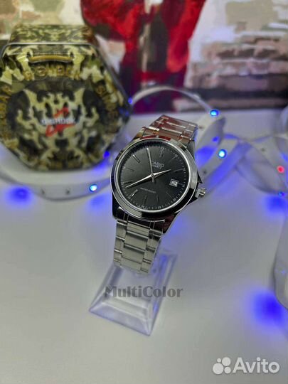 Часы Casio черный циферблат Новые