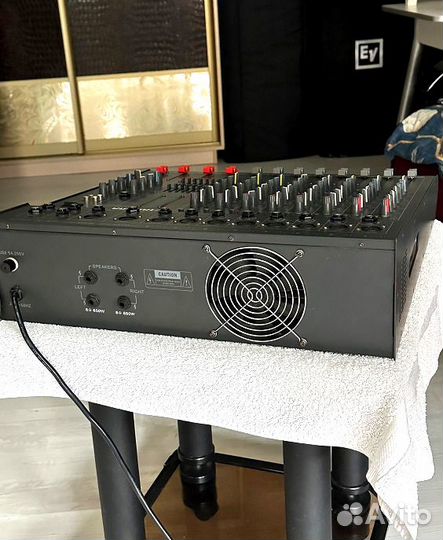 Активный микшерный пульт Yamaha kst880 pmx-8d