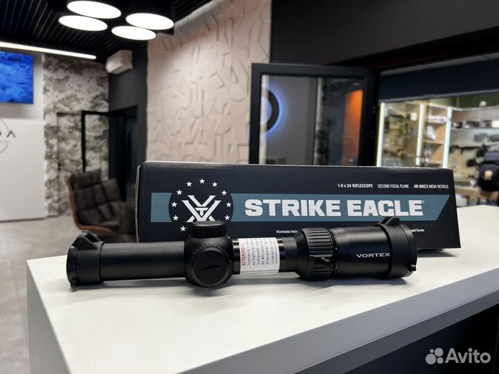 Оптический прицел Vortex Strike Eagle 1-6x24 компл