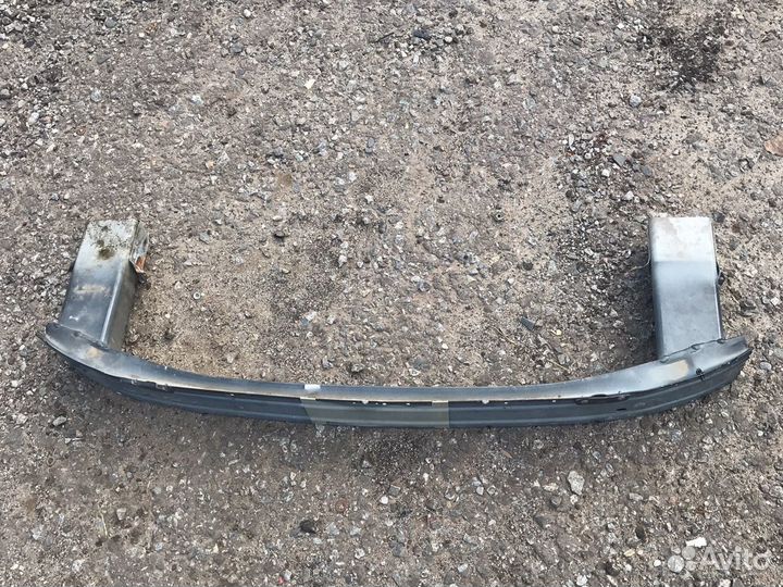 Устлитель переднего бампера Opel astra j