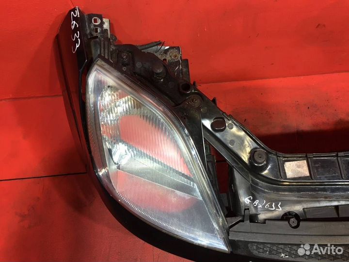 Ноускат Ford Fiesta. Передняя часть