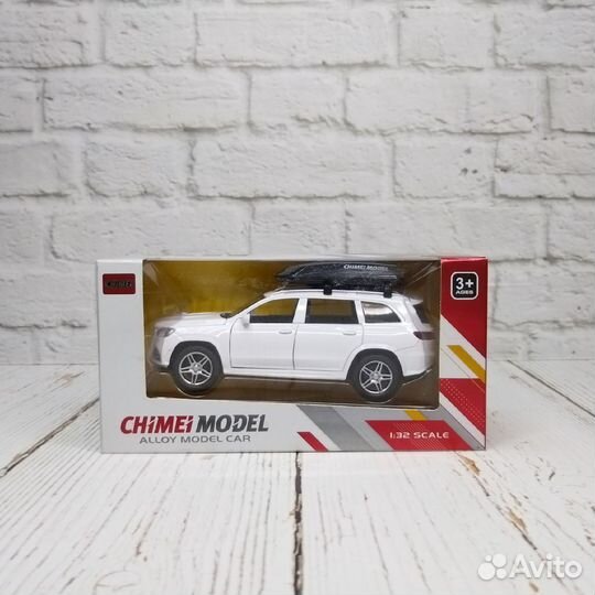 Машинка Мерседес со звуковыми световыми сигналами