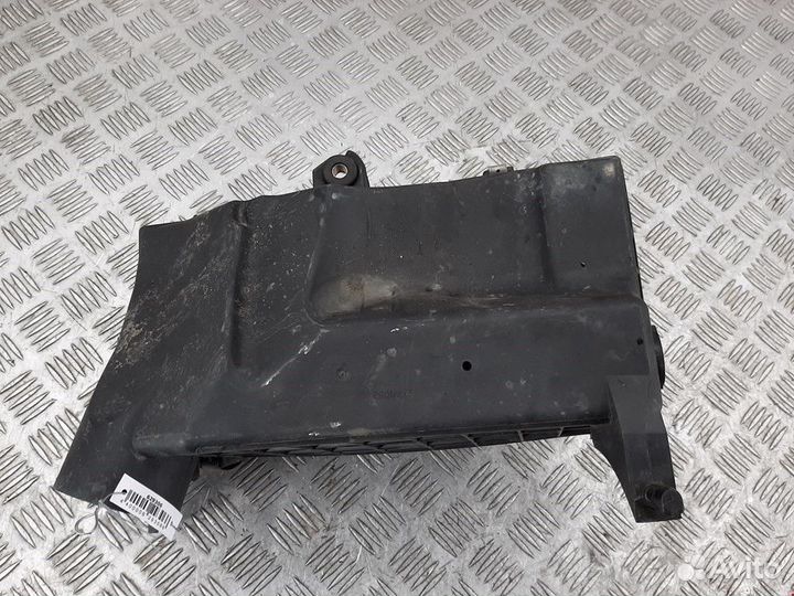 Корпус воздушного фильтра Volvo S40 рест. 2004