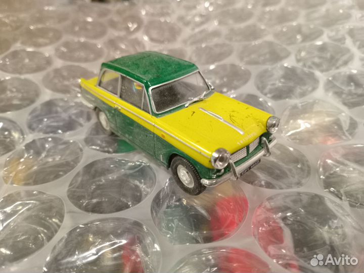 Triumph herald 1/43