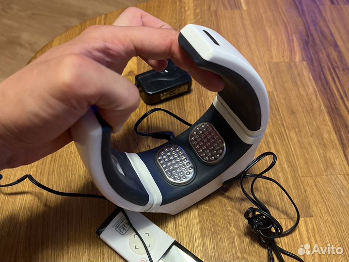 Электрический импульсный массажер для шеи