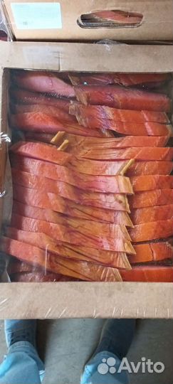 Ломтики лосося х/к