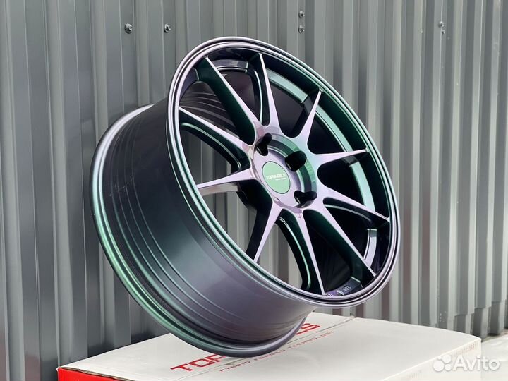 Topwheels GT01 18 8.0J 5x112 вес 8.2kg Chameleon