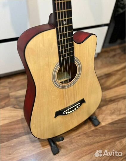 Гитара акустическая новая Belucci 3180 N