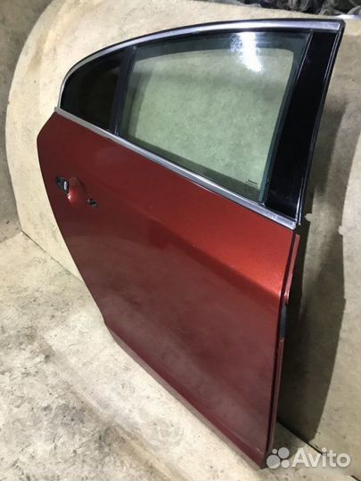 Дверь задняя правая Volvo S60 2010