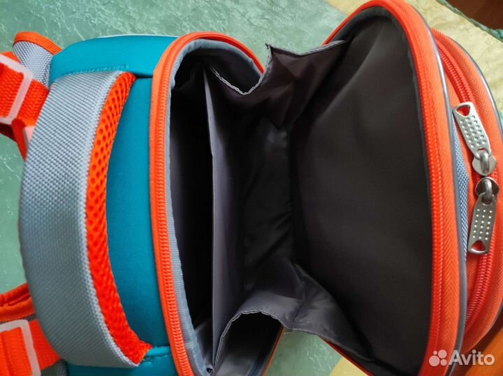 Рюкзак школьный новый