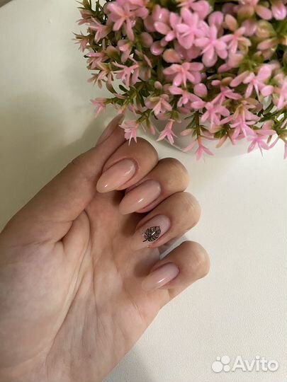 Маникюр гель лак