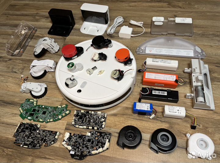 Запчасти для робота пылесоса