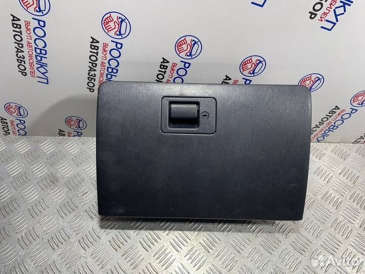 Бардачок Ford Escape (R3) II (2007–2012)