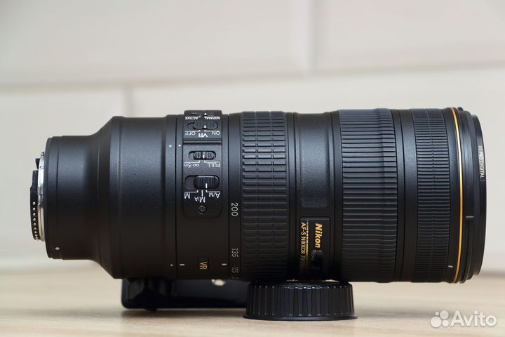 Nikon 70-200mm f/2.8G ED AF-S VR II