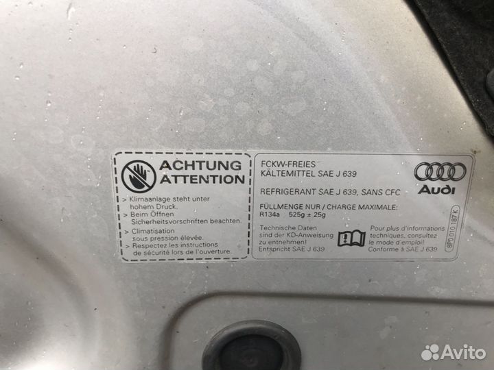 Оригинальный капот Audi A3 8P