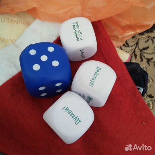 Шляпы и аксессуары для праздника