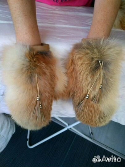 Варежки из лисы