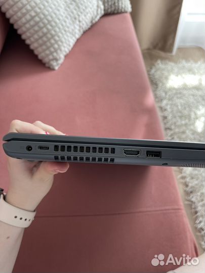 Asus ноутбук r521f