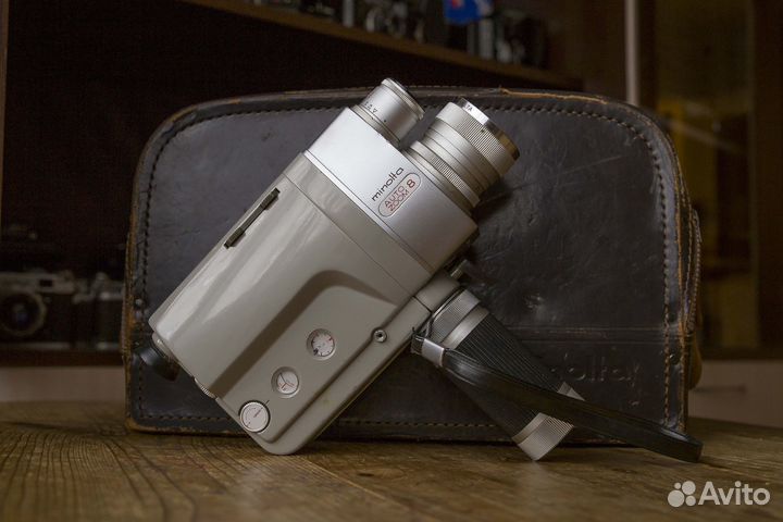 Редкая кинокамера Minolta auto zoom 8