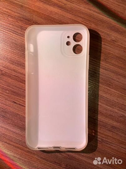 Чехол на iPhone 11