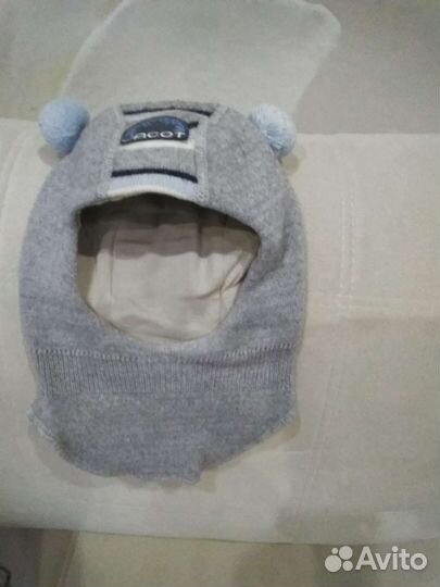 Шапка шлем и варежки