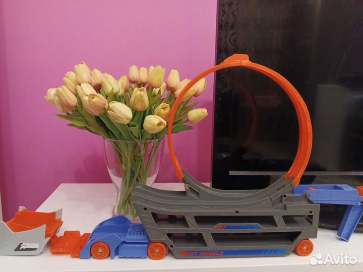 Hot wheels автовоз