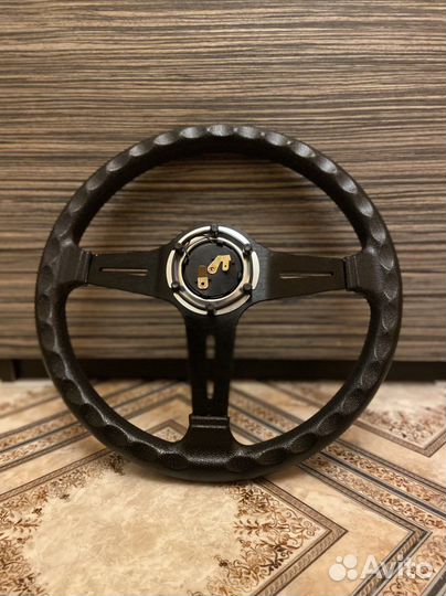 Спортивный руль Nardi черный