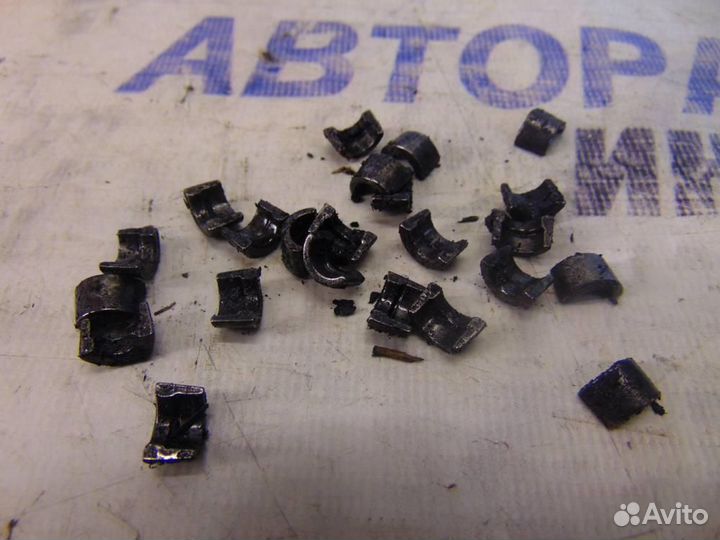 Сухарь клапана для Mazda Bongo Friendee 1995-2005г