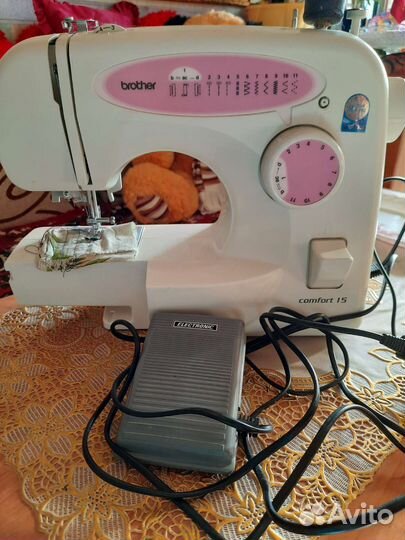 Швейная машина Brother