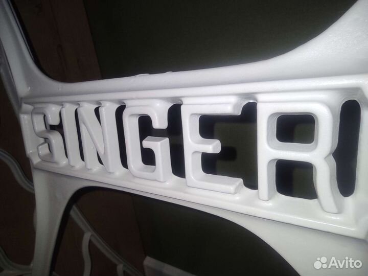 Машинка швейная станина подстолье Зингер Singer