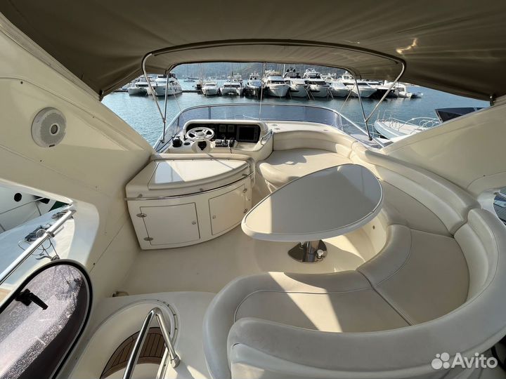 Моторная яхта Azimut 55 2007г