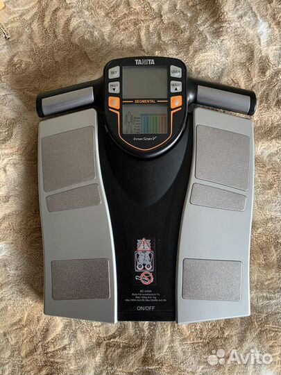 Взвешивание диагностика тела на анализаторе tanita