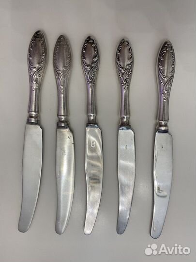 Набор мельхиоровых столовых приборов