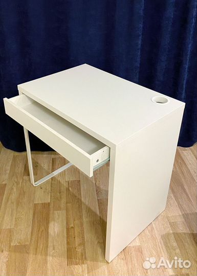 Компьютерный стол IKEA