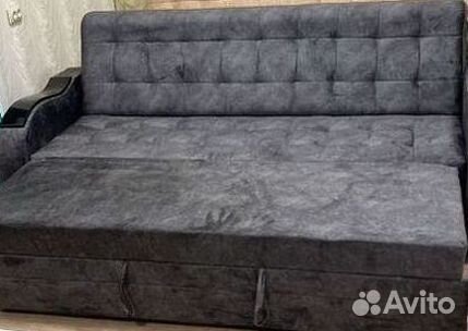 Прямой диван в наличии