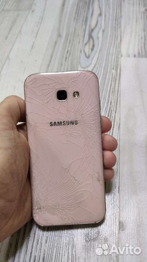 Телефон Samsung galaxy a5 2017