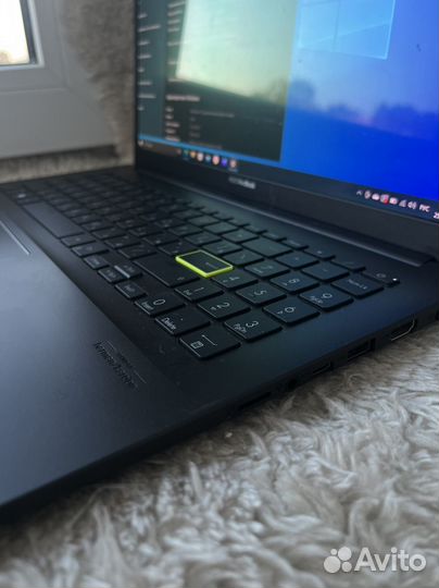 Новый Ноутбук asus VivoBook 15 K513E