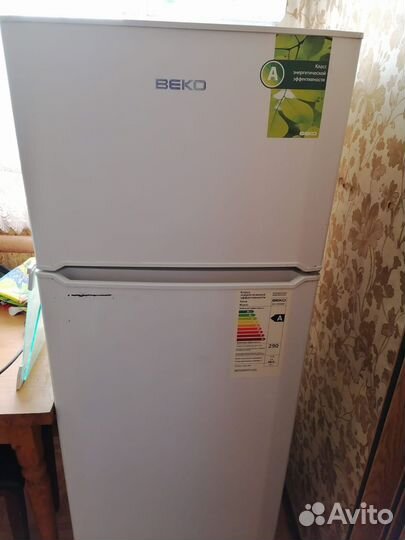 Холодильник бу рабочий